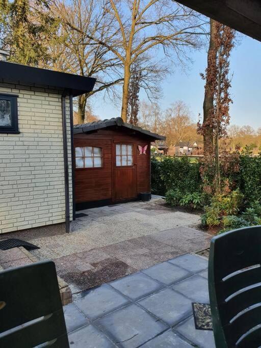 Cozy Chalet For 4 Veluwe Putten Luaran gambar